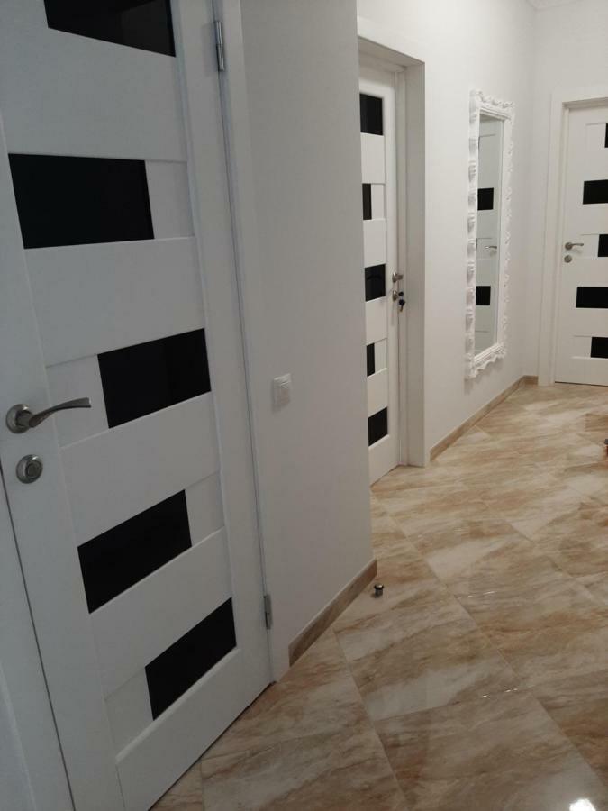 Apartment in Serbska Lviv Exteriör bild