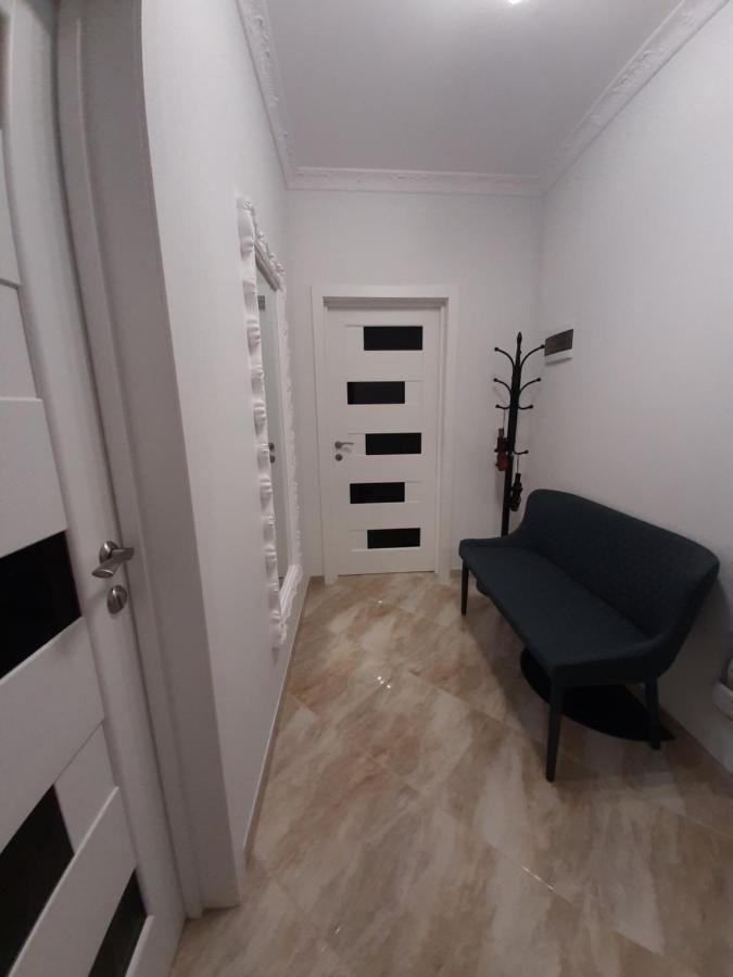 Apartment in Serbska Lviv Exteriör bild